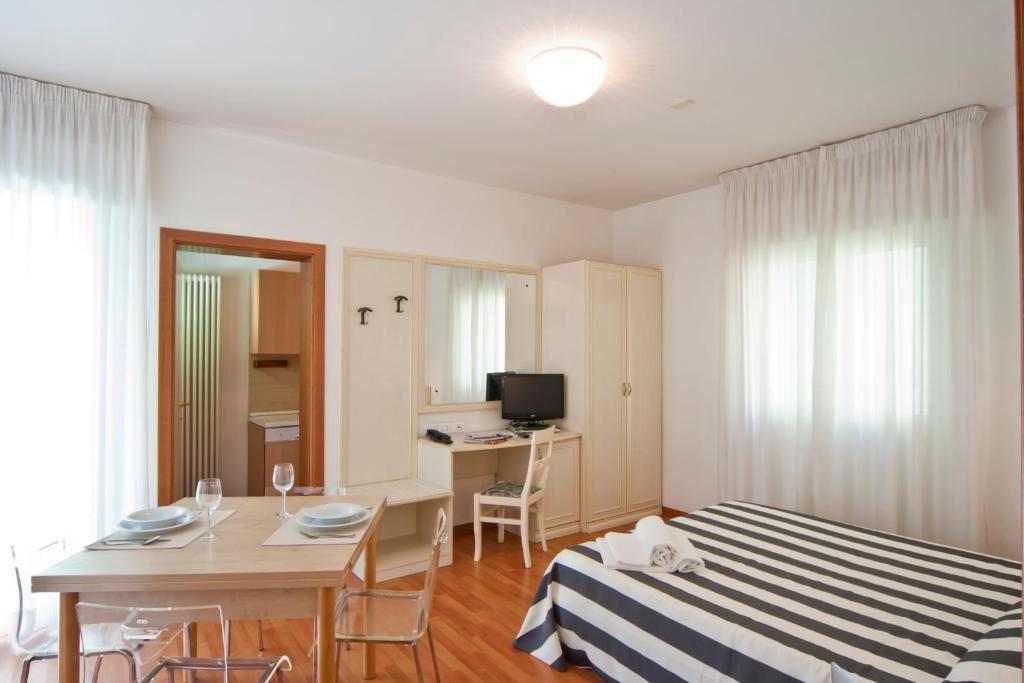 Residence Divina Rímini Habitación foto